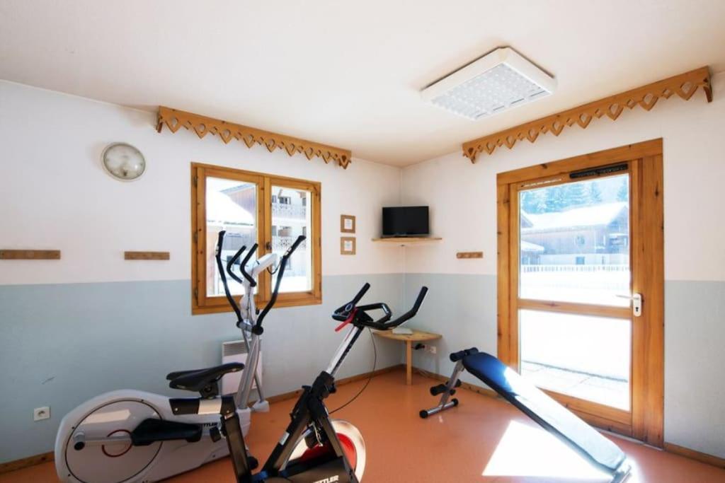 Appartement Rez-De-Chaussee, Cosy T3 4 A 6 Pers Avec Piscines Interieure & Exterieure A Samoens En Haute-Savoie ภายนอก รูปภาพ
